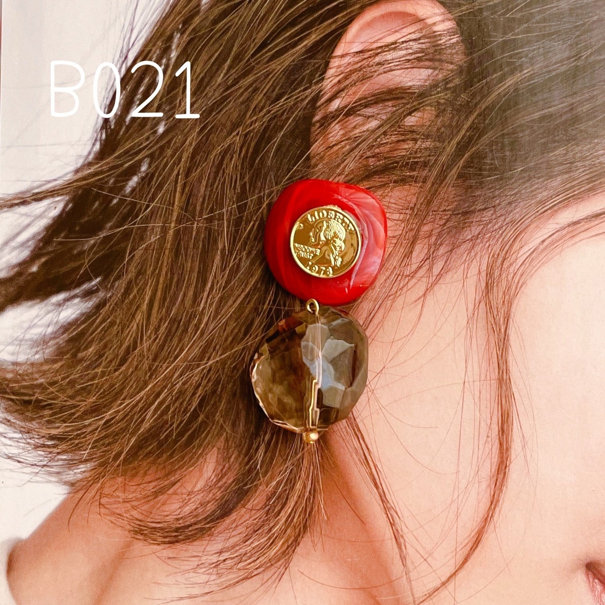 B021…レッド×クリアブラック イヤリングorピアス | pocarina.handmade 