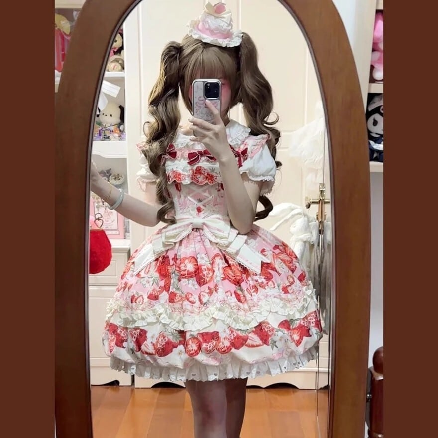 ロリータファッション 甘ロリ苺柄フリルワンピース | ロリィタデビュー