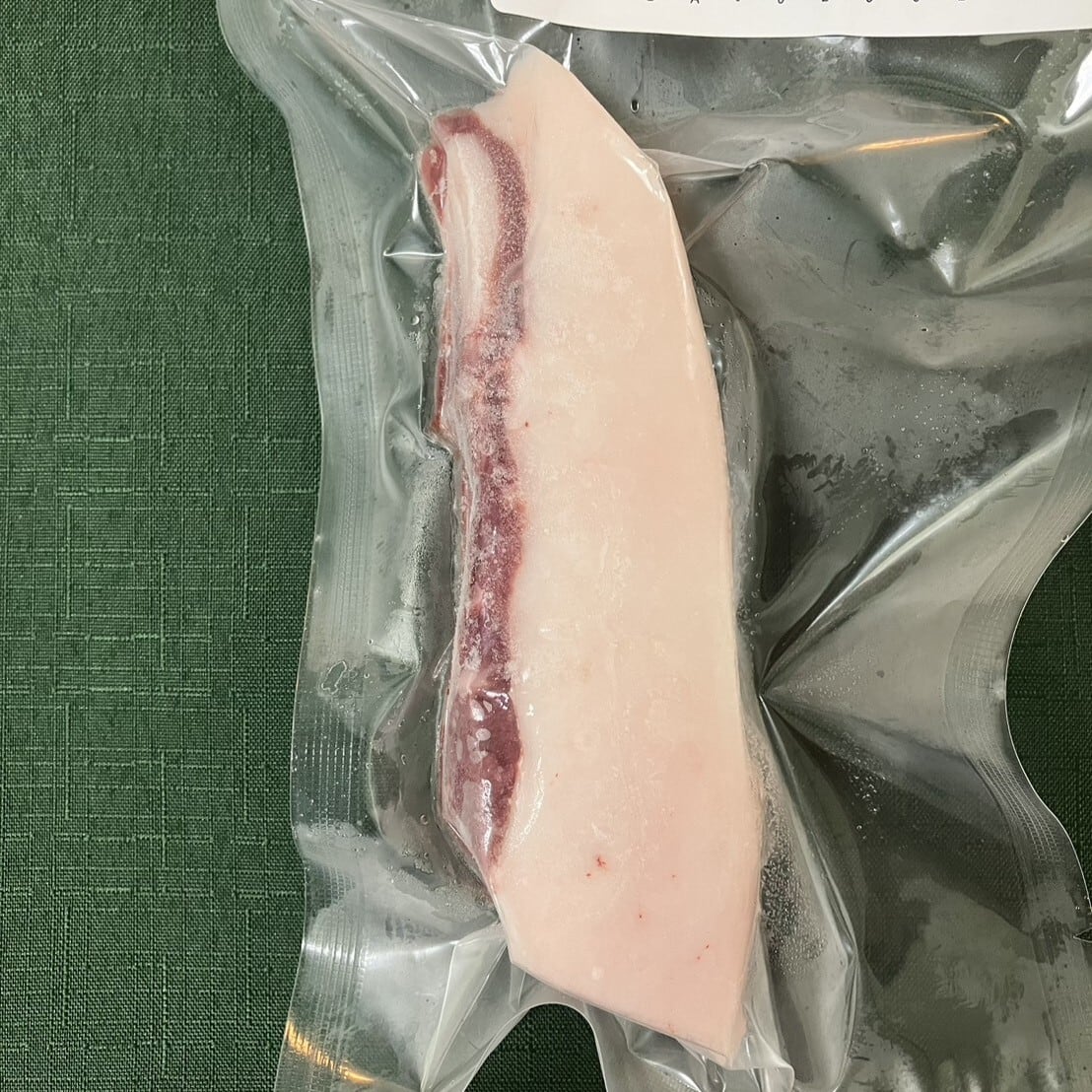 アナグマ肉脂多め（愛媛県）100g【冷凍】【中級者向】 | 通販ジビエ