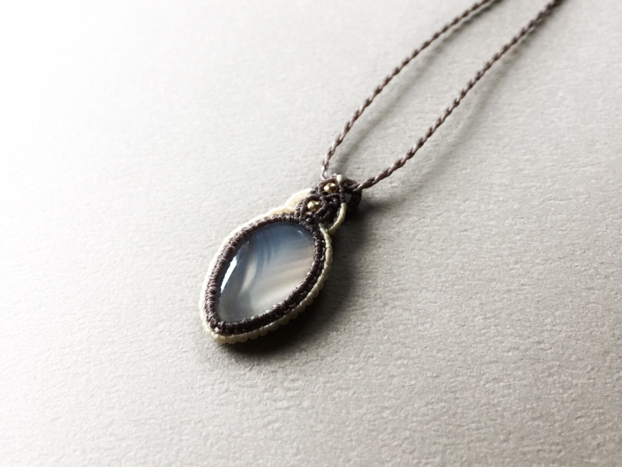 イリスアゲート macramé necklace