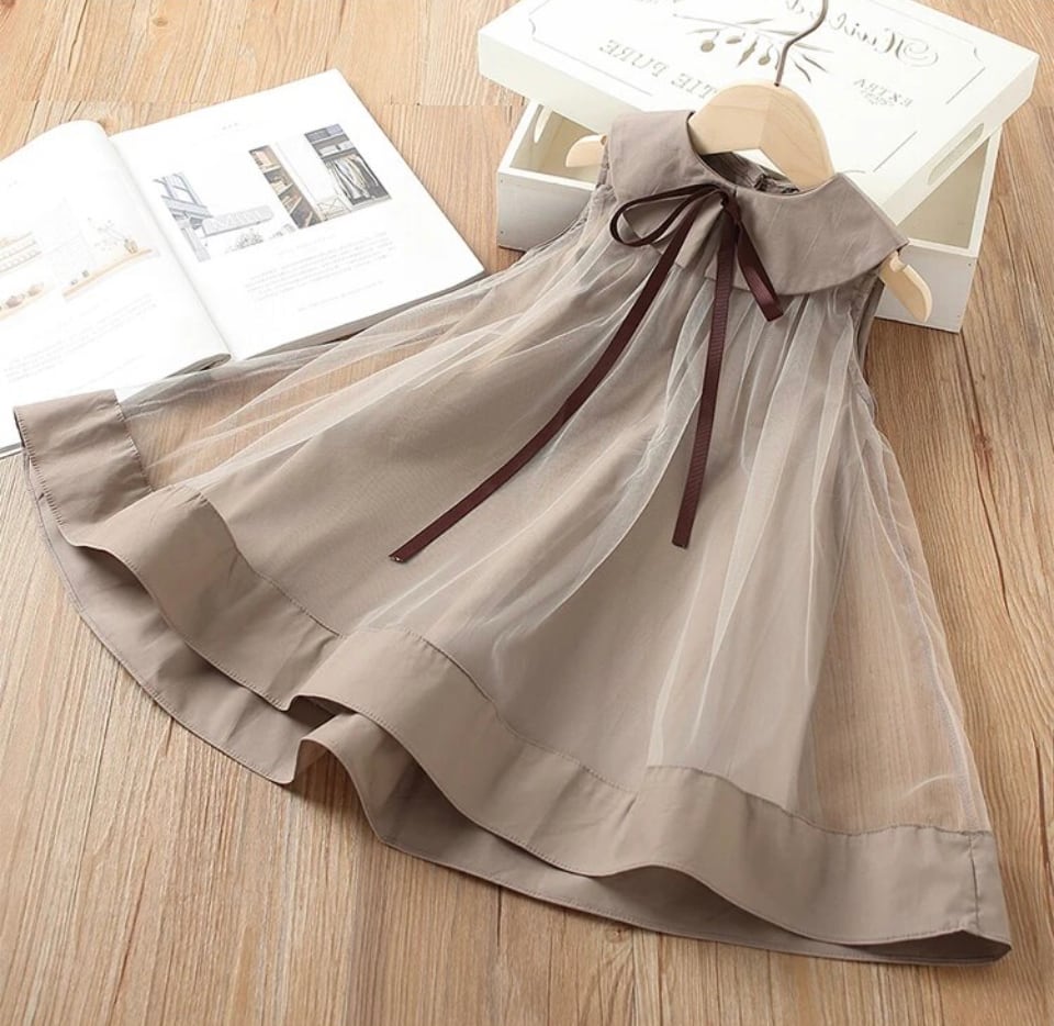 ノースリーブチョコレートワンピース••••••海外子供服 プチプラ ドレス 韓国 ラウンドカラー 付襟 ナチュラル リボン 発表会 フォト イベント キッズ