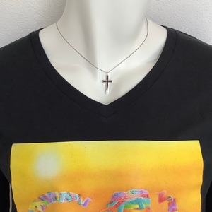 Vivid mammoth (マンモスの水浴び )  ロングTシャツ( Vネック ) ブラック