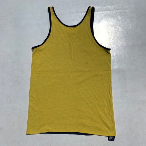 80's NIKE ナイキ リバーシブル タンクトップ カマボコ ダブルフェイス 紺タグ イエロー ネイビー2トーン Mサイズ USA製 希少 ヴィンテージ BA-985 RM1354H | agito vintage powered by BASE