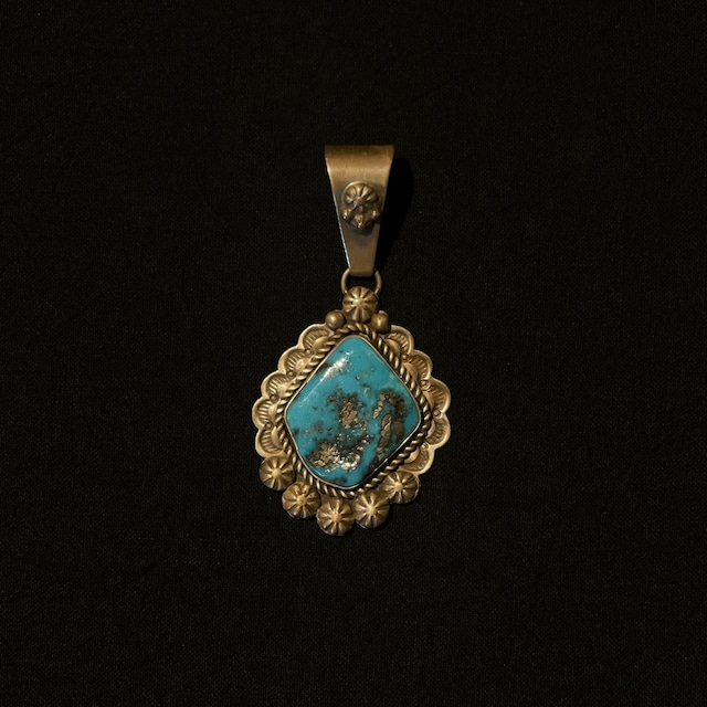 Native american turquoise pendant top