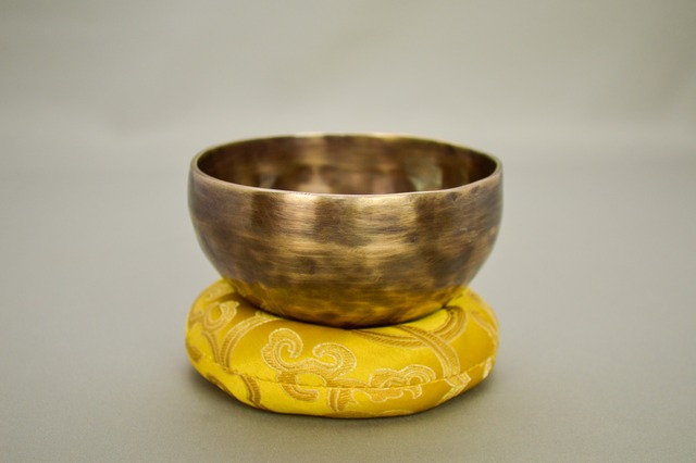 T14  手打ちシンギングボール  スティック、鳴らし方、説明付き