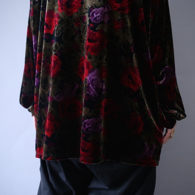 beautiful flower pattern loose silhouette velours shirt