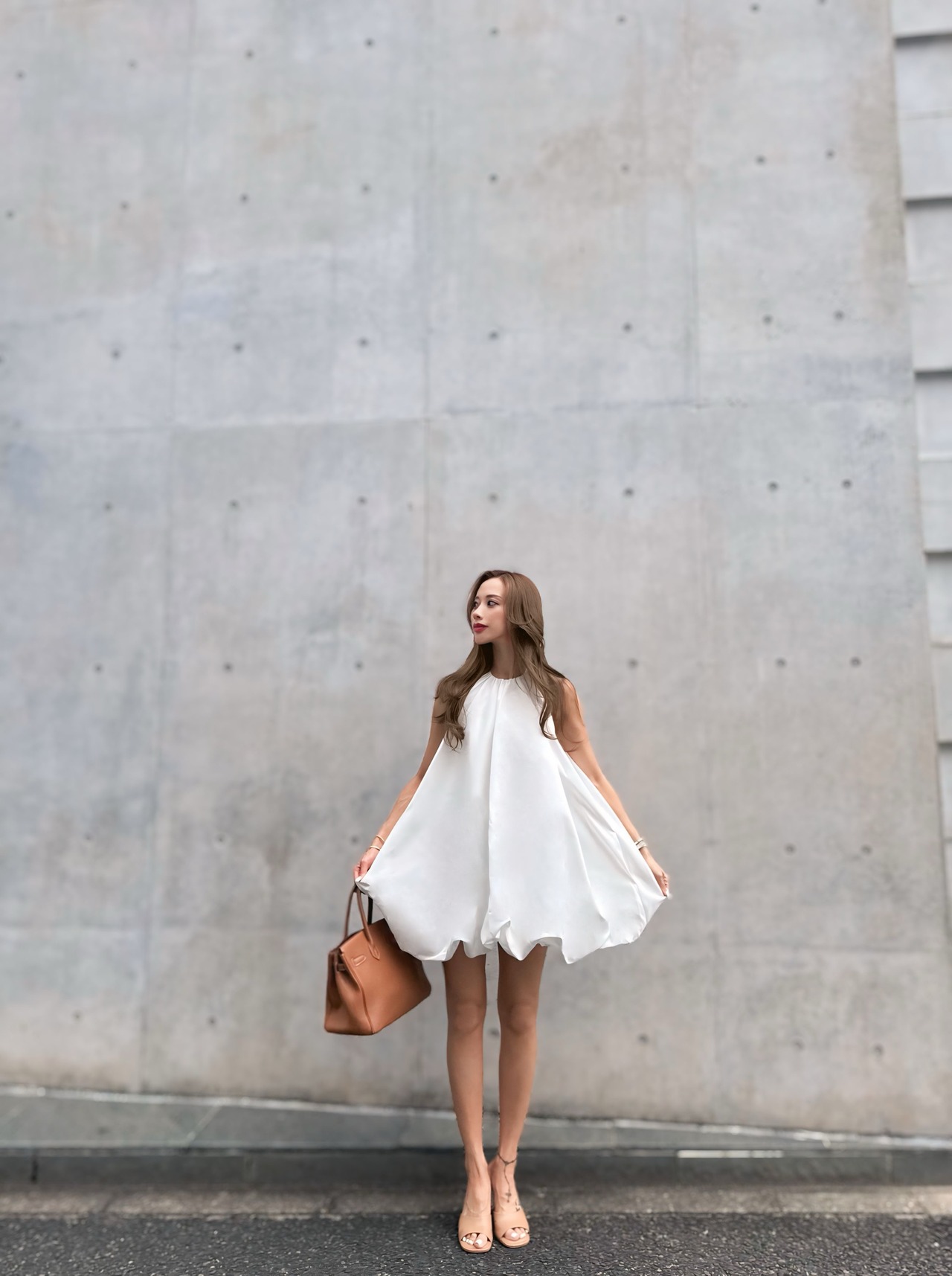 balloon dress white