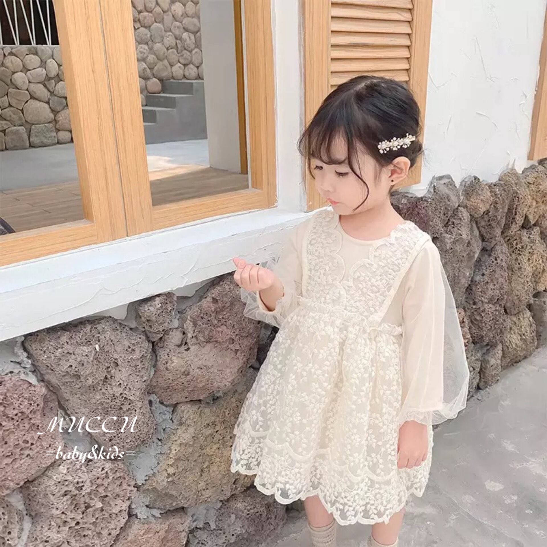 送料無料 予約販売一部即納 ふんわり レース ドレス 80cm 1cm 女の子 姉妹コーデ 双子コーデ 赤ちゃん お誕生日 結婚式 ハーフバースデー リングガール フラワーガール Muccu Baby Kids