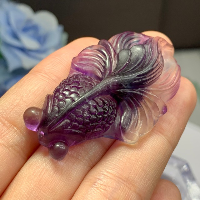 1.穴有り✩大型✩美しい金魚さんグラデーションフローライト