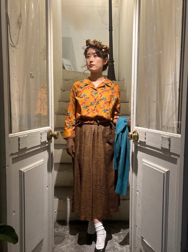 50's Autumn leaves print blouse