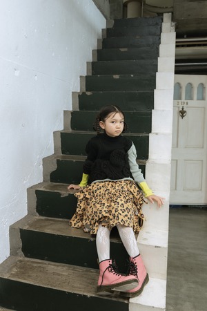 MULTI COLOR SWELL SHOULDER HIGH-NECK KNIT col.BLACK-MINT-YELLOW / F1