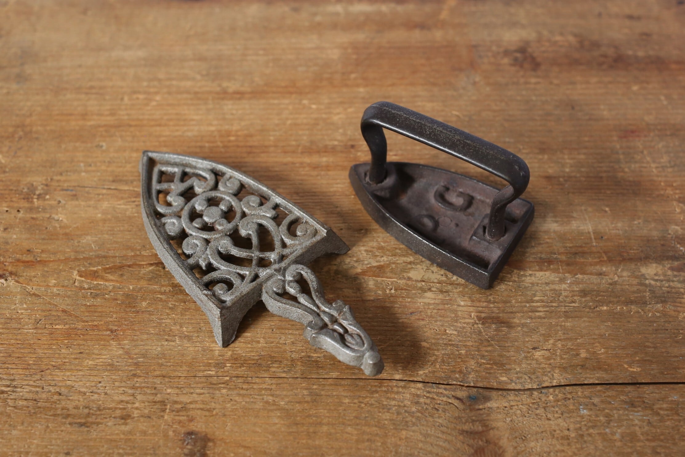 フランス アンティーク ヴィンテージ dinette ミニチュア アイアン