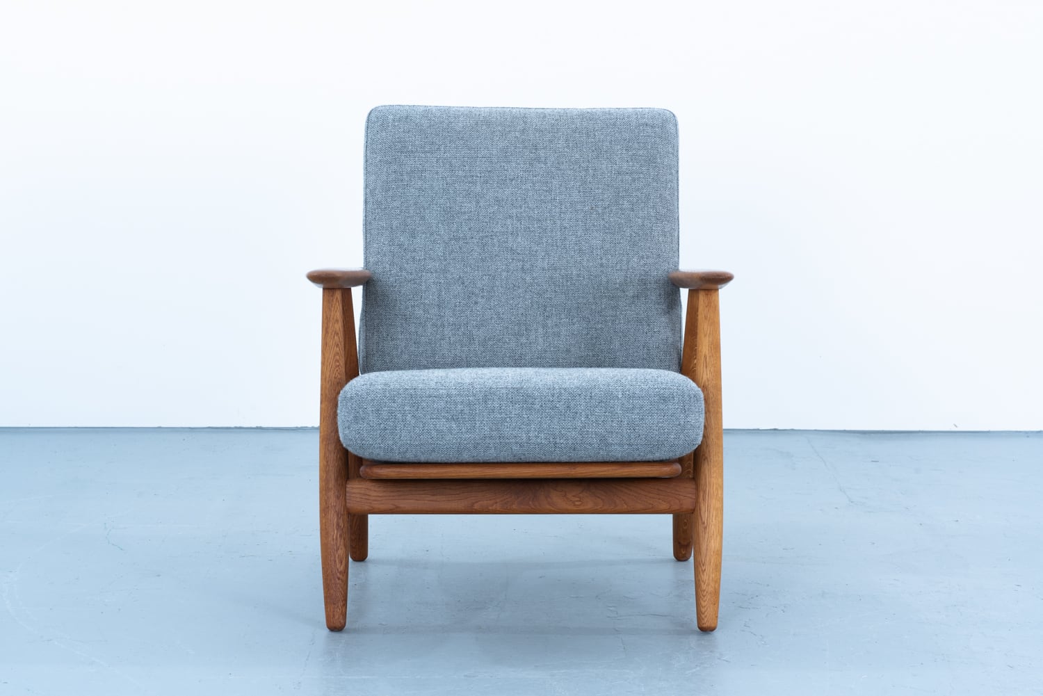 Hans J Wegner | ハンス J ウェグナー | kaikki gallery | 北欧