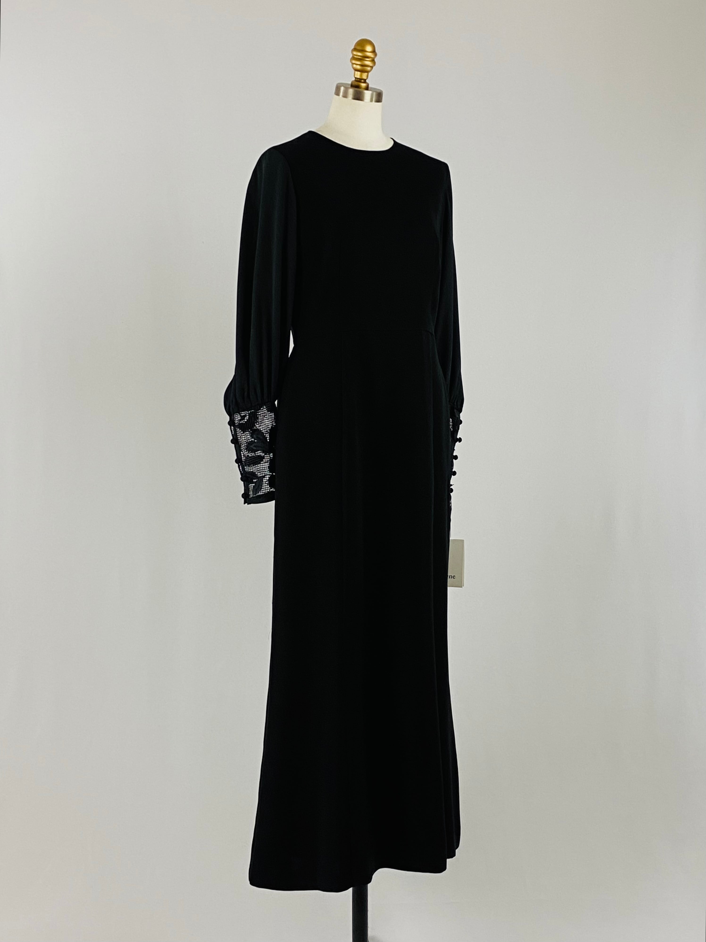 エンブロイダリーカフスドレス ｜ブラック｜kaene | ASAHIYA