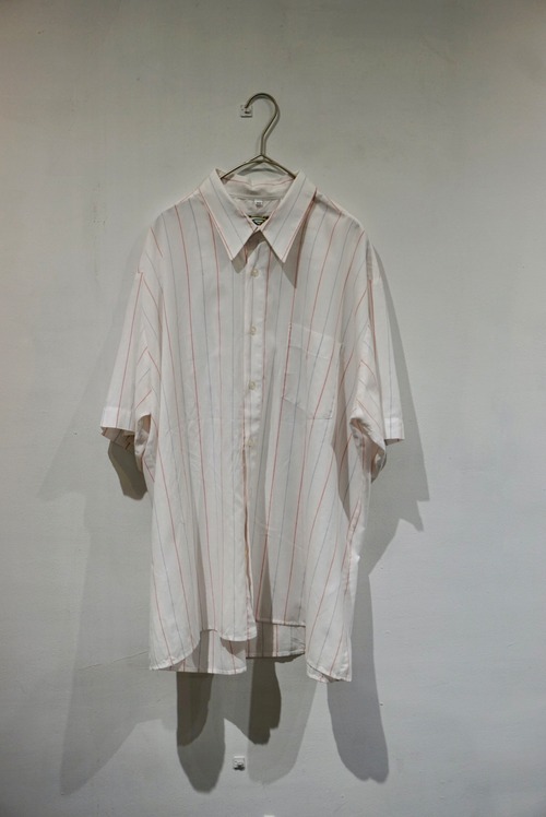 stripe shirt