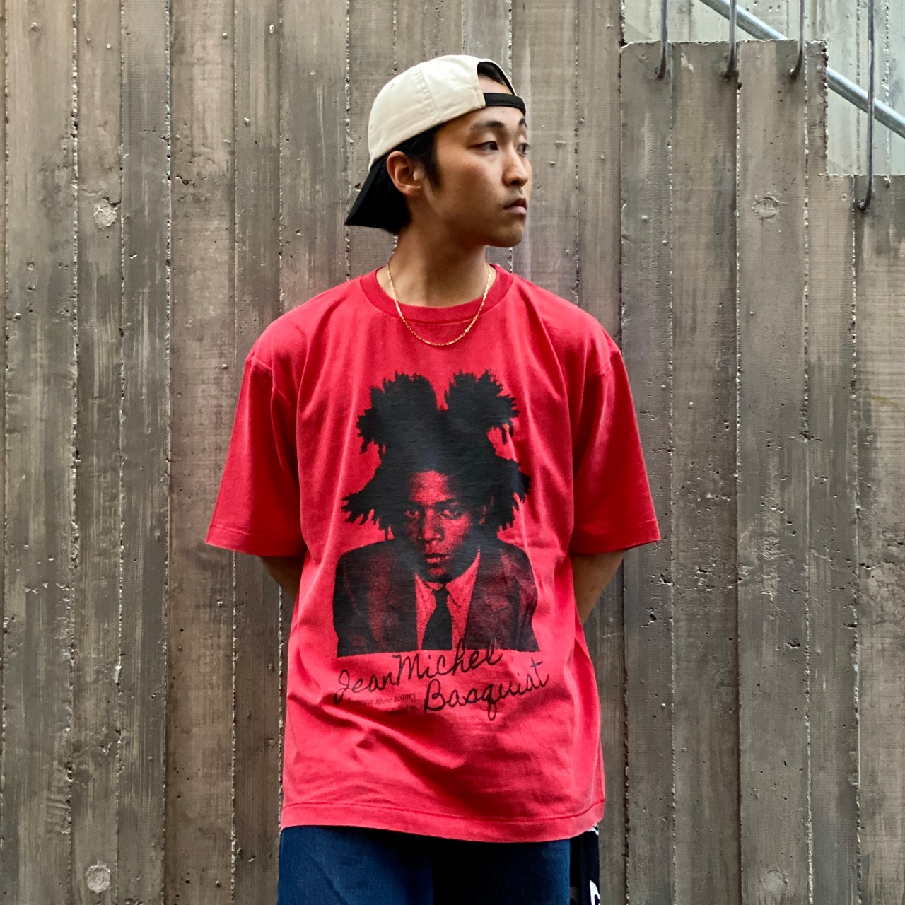 RIVERSIDE BASE Basquiat Quote T-SHIRT FADE RED