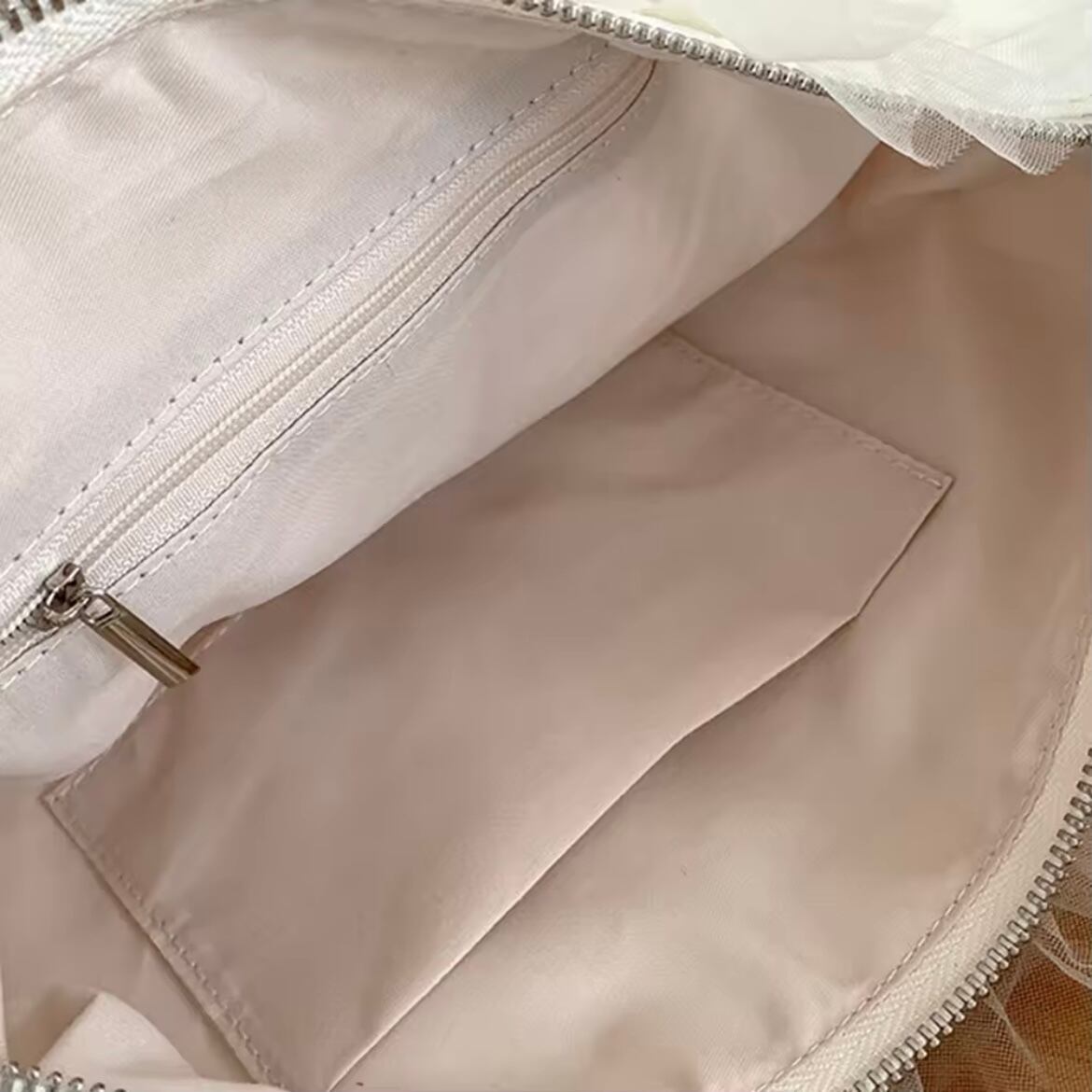 チュールラッフルショルダーバッグ