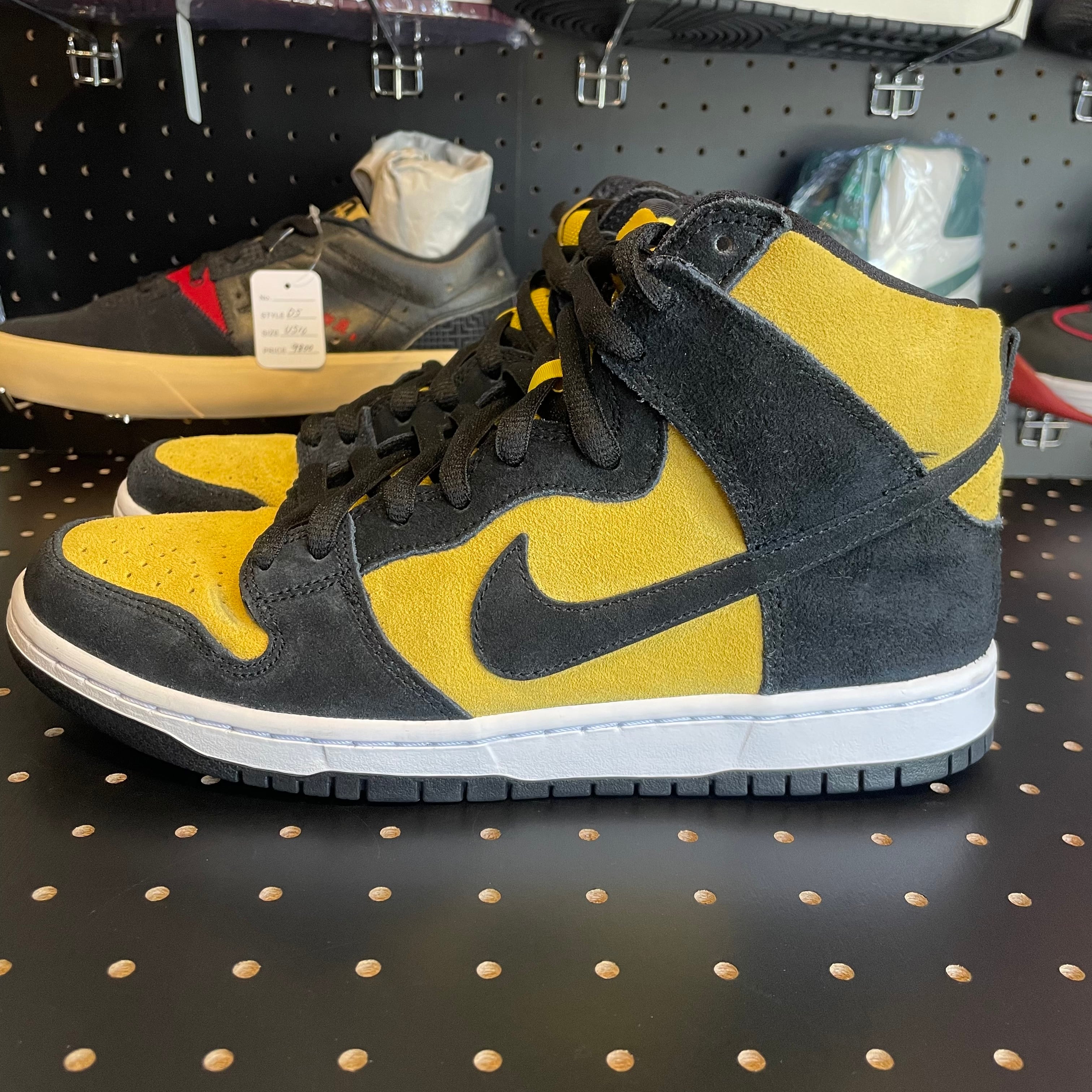 NIKE SB ダンクLOW Sandy 27.0cm