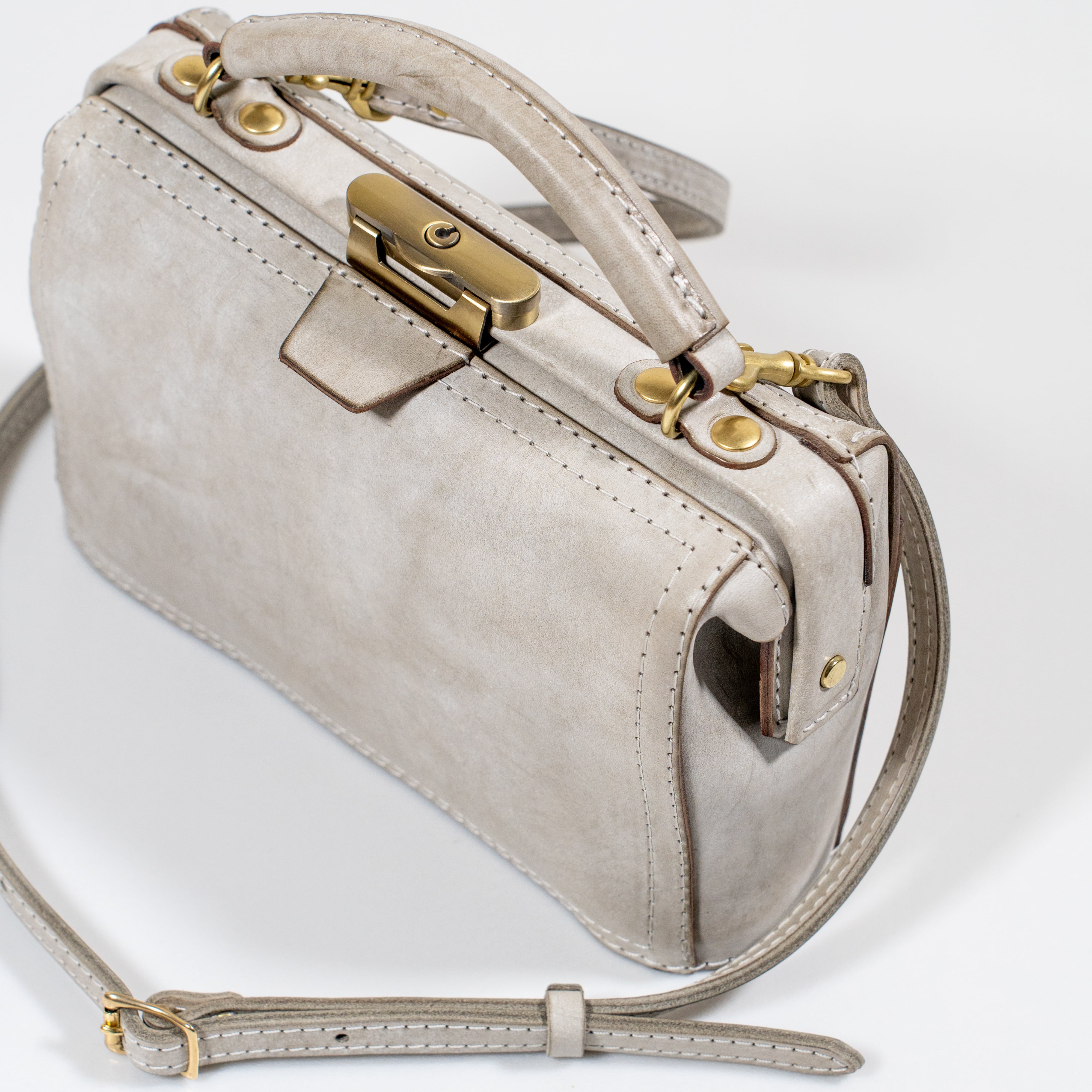 クーペ | FAVOREKA