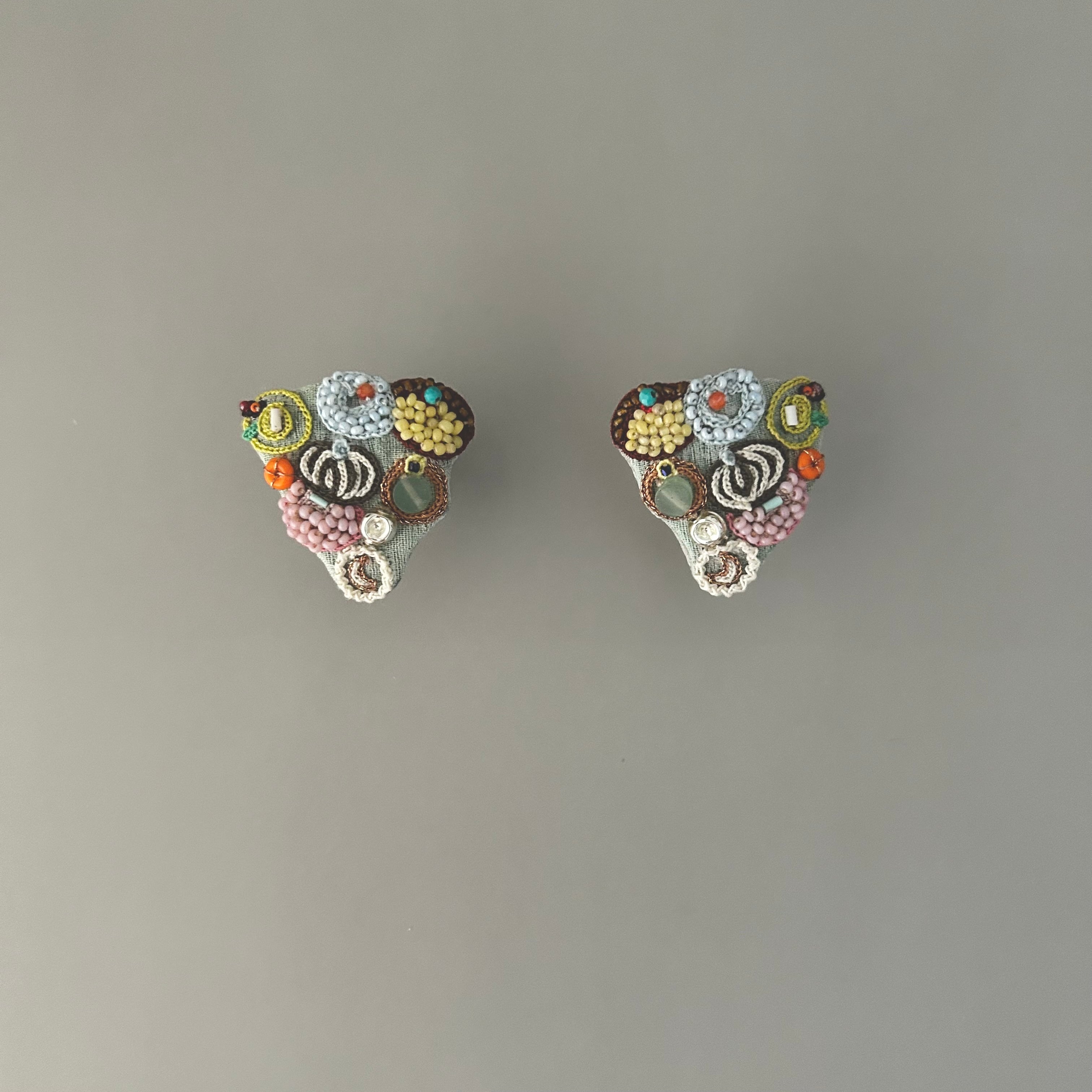 オフェリーの実 B ピアス | Rika Ogasawara｜ 福岡 フランス オート