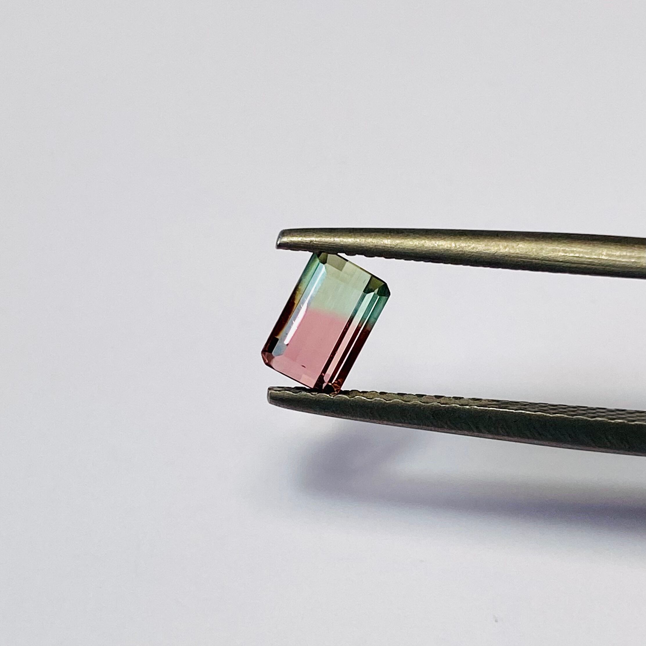 パッキリバイカラートルマリン