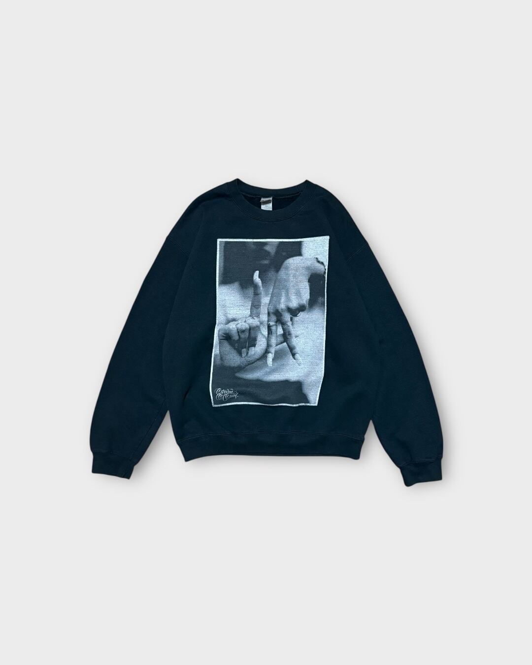 【Used】“Esteban Oriol” Hands Graphic Sweatshirt
