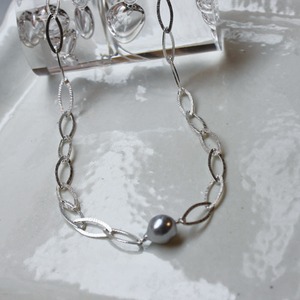 necklace-oval silverblue