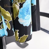 【美品 社交ダンス衣装】ブラック 水色 グリーン ICHIOKU トップス スカート 上下セット レッスン着 黒 緑 花柄 ストレッチ
