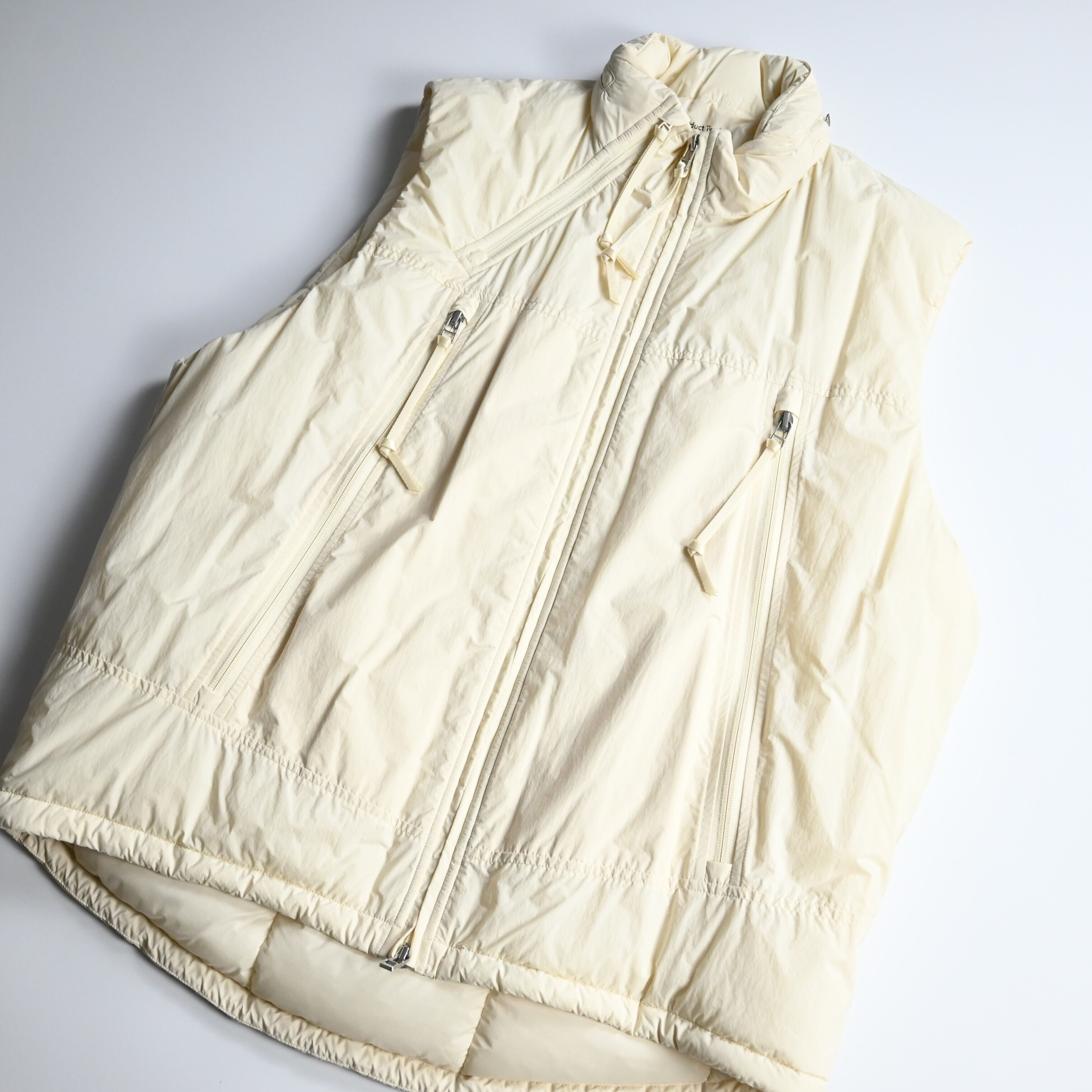 product twelve / Primaloft Puffer Vest | GANKO