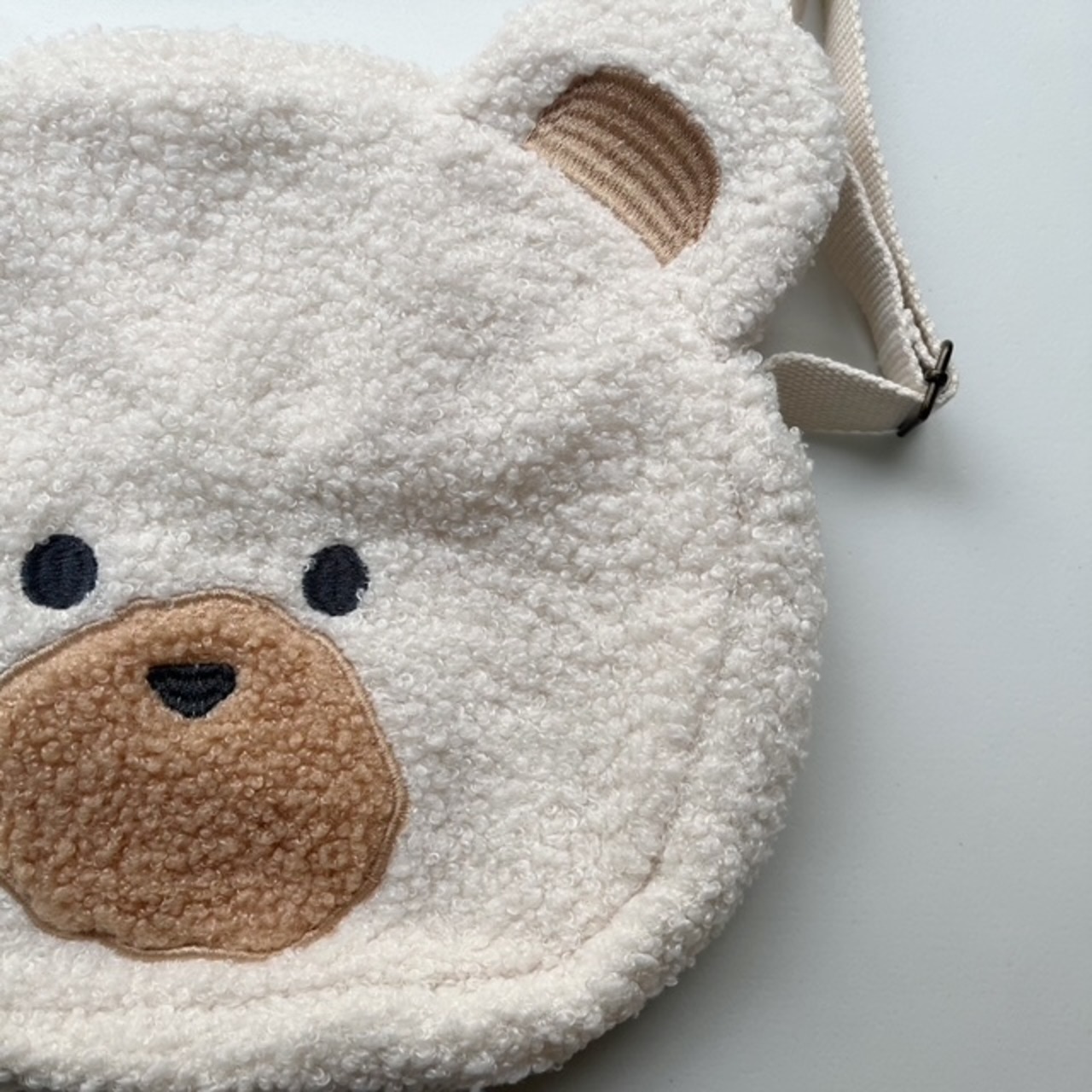 くま バッグ ボア ショルダー 大人可愛い ふわふわボア素材の斜め掛けアニマルバッグ - 5