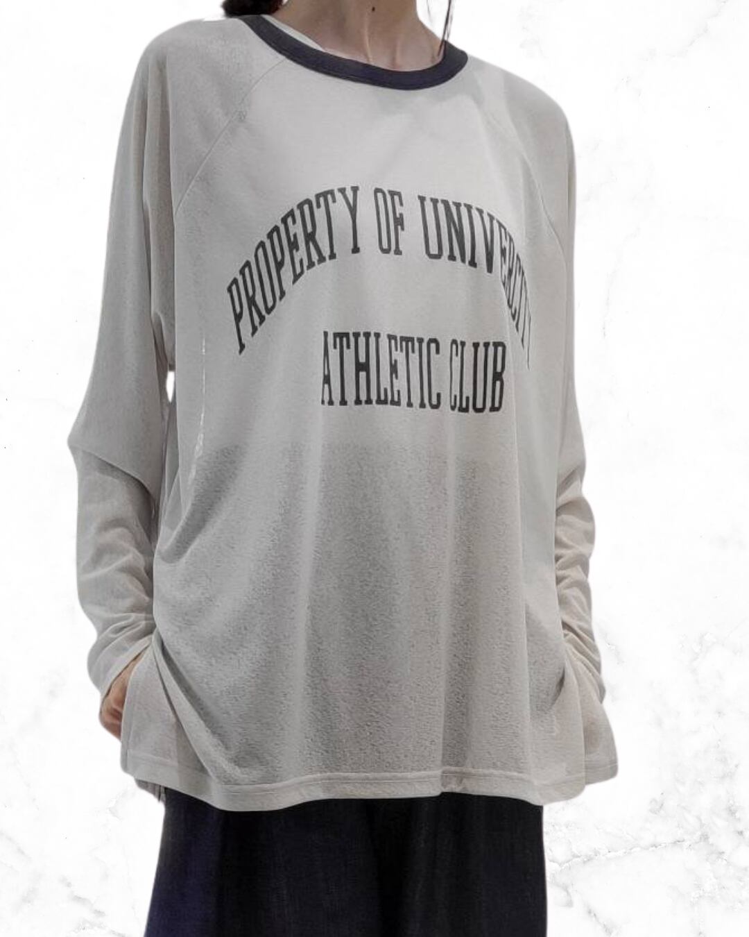 ラグランロゴシアーロンT 8456-496KK CHIGNON シニヨン 2025年9月展示会