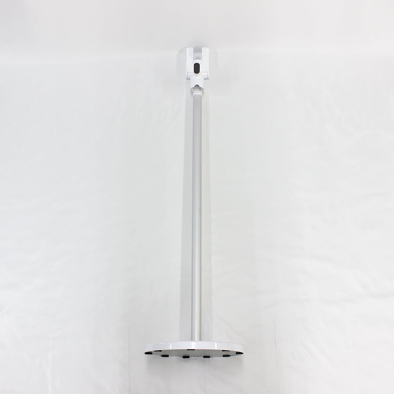 スリムv18 付属品　充電ドック 中古]Dyson 充電ドック(digital slim) ダイソン 掃除機用ツール・付属