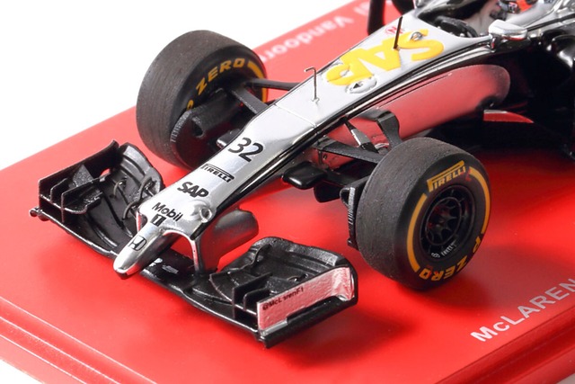 1:43 McLaren Honda MP4-29H Stoffel Vandoorne Abu Dhabi test F1 2014 |  7.COLLECTION