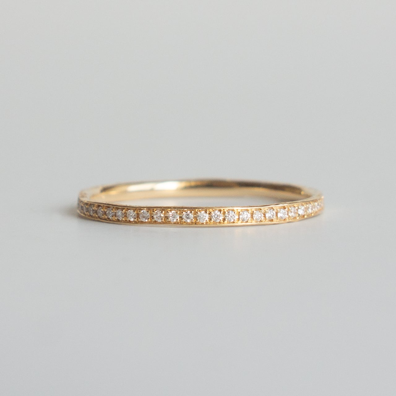 Rock Half Eternity Ring Luxe W1.4 / White Diamond K18 | Kumiko