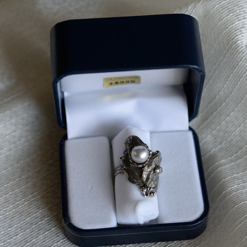 大珠ナチュラルブルー アンティーク調の指輪フリーサイズ 【あこや真珠