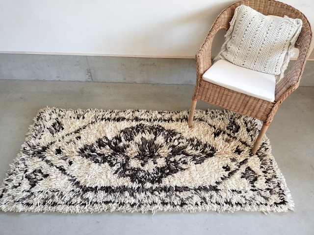 Moroccan rug 177✕81cm No.427