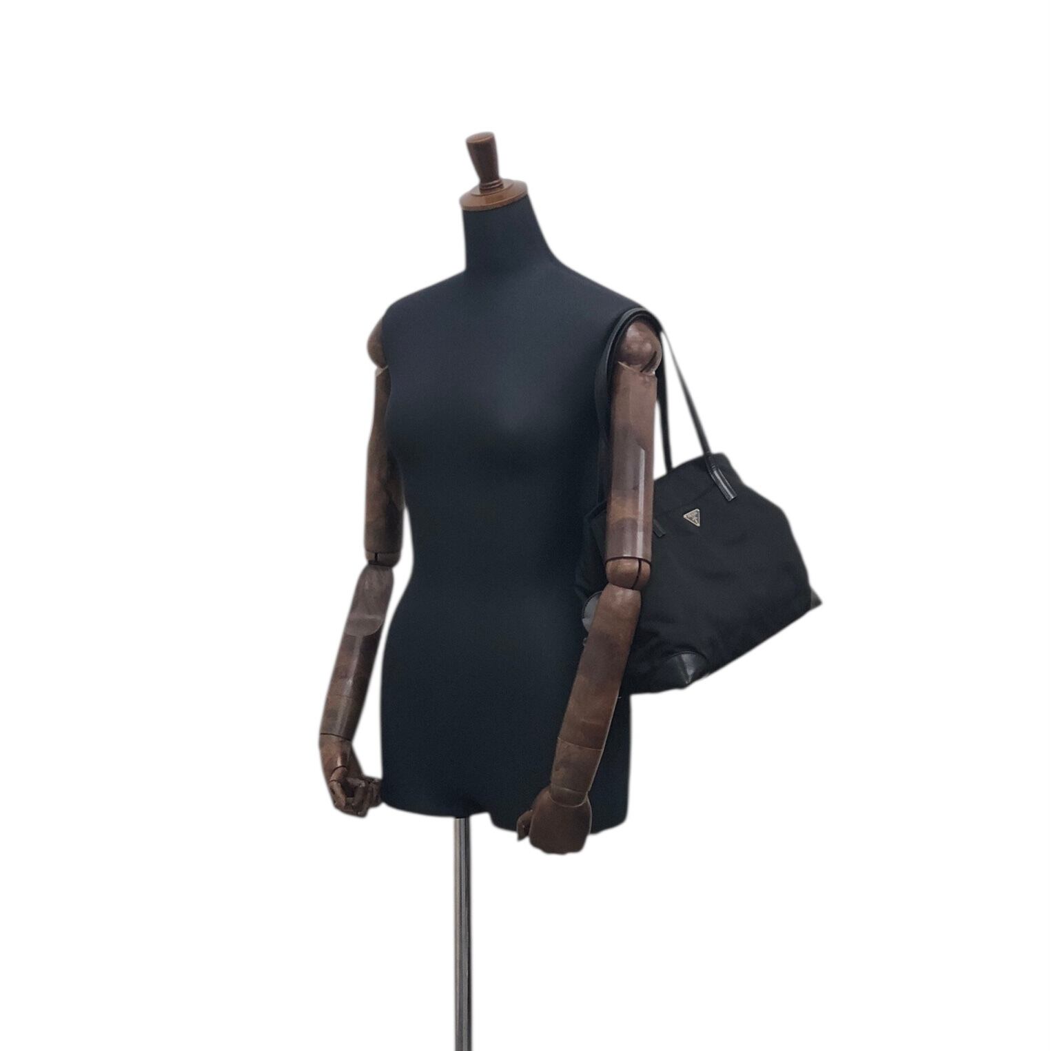 PRADA プラダ トートバッグ ブラック トライアングルロゴ カデナ