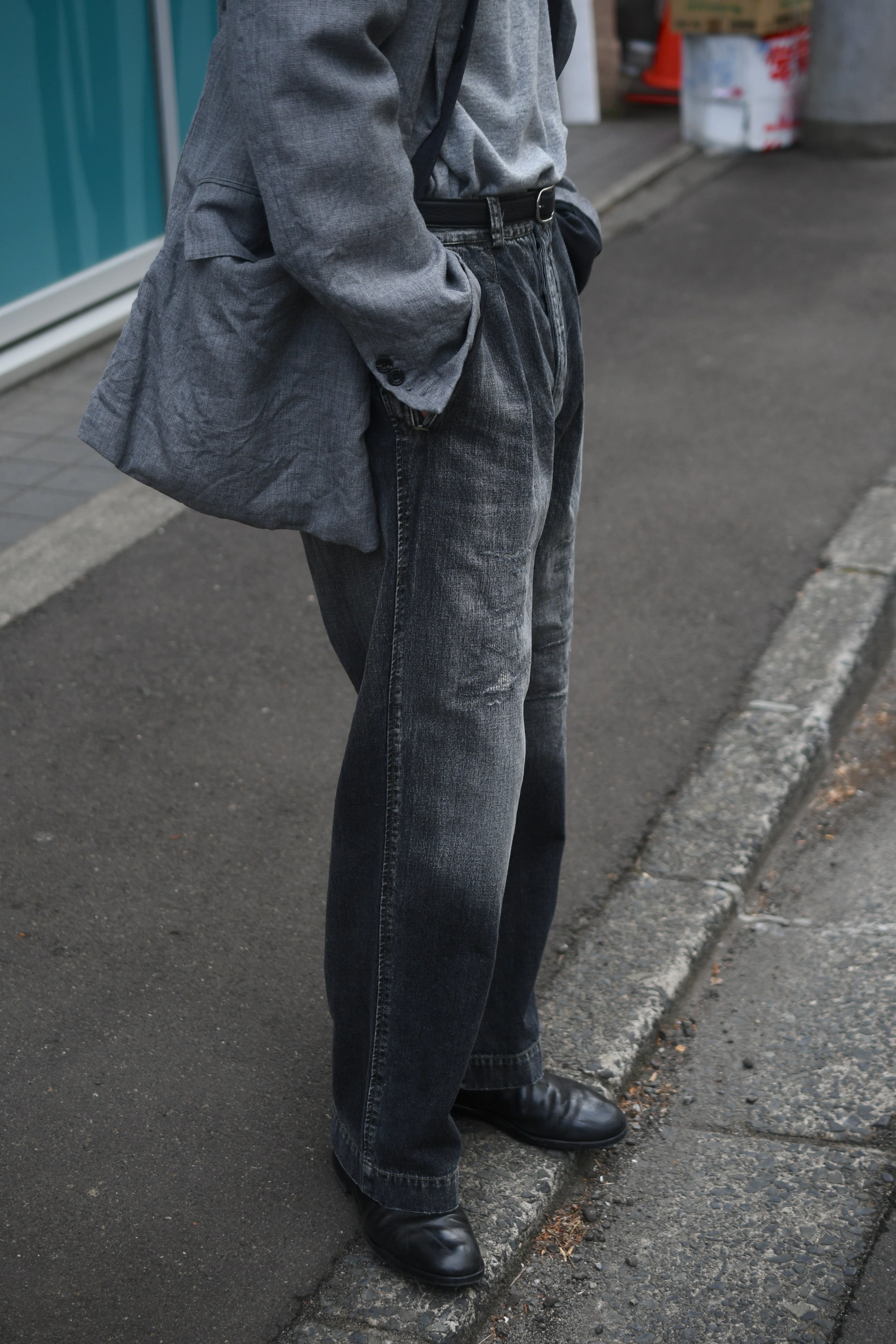 OUTIL / PANTALON MAGLIOC (FADED BLACK REPAIR) | nariwai