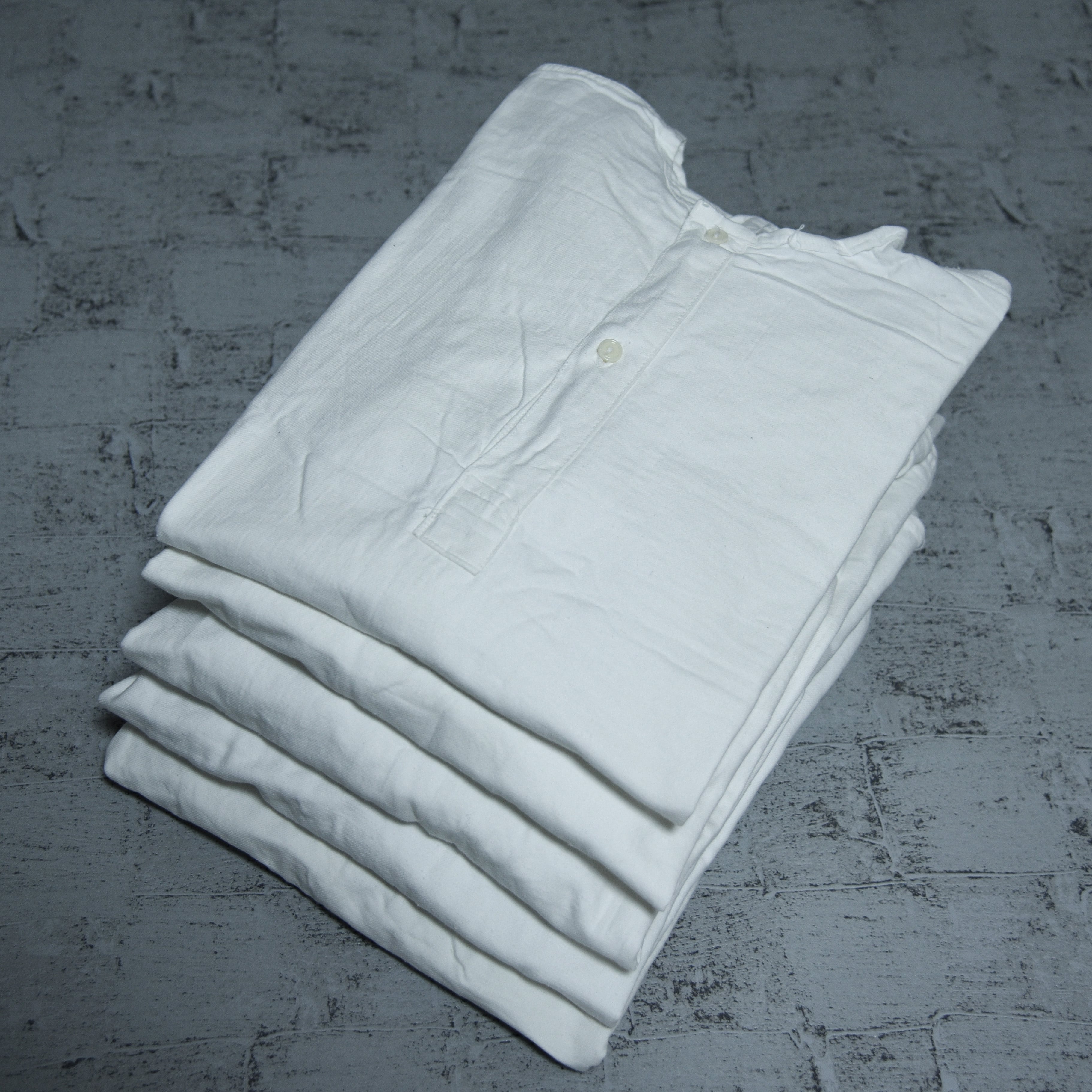 【DEAD STOCK】Russian Military Sleeping Shirts Henryneck