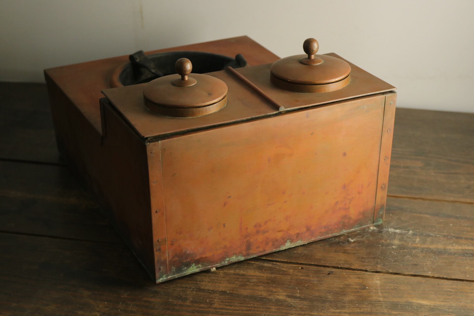 火鉢　古銅　2個セット　木箱付き 火鉢 古銅 2個セット 木箱付き