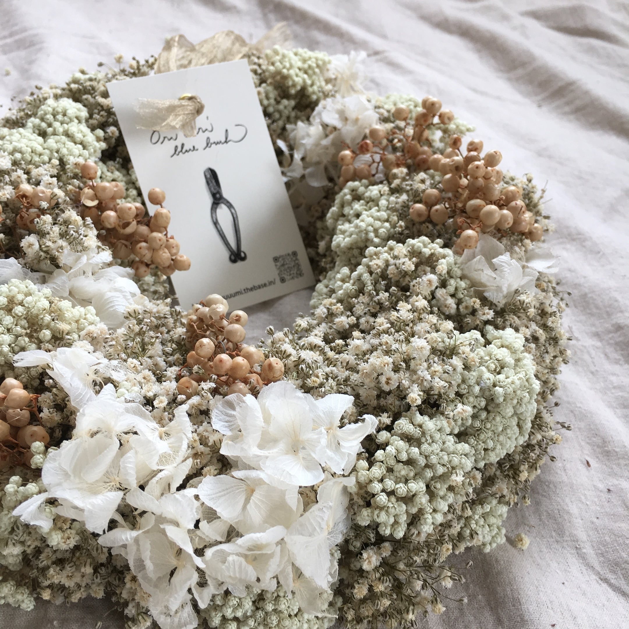 ライスフラワーとペッパーのオーバルリース | ナチュラル