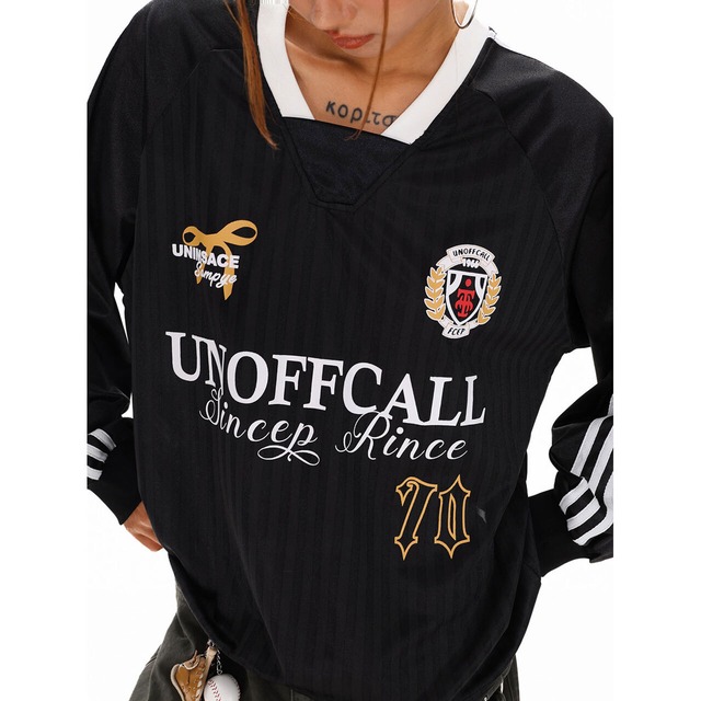 ラインスリーブエンブレムVネックプルオーバー 2col   R01998