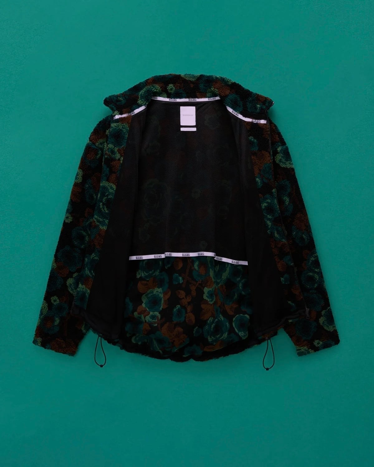 NAPA by Martine Rose / T-EMIN JACQUARD | Answer