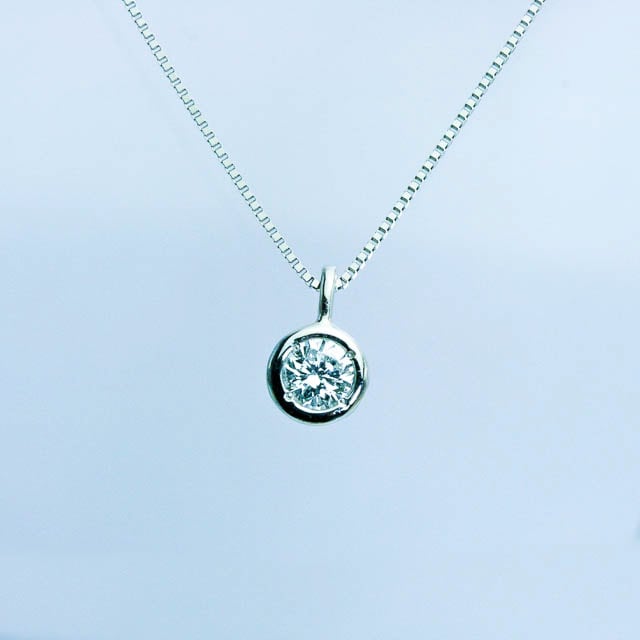ダイヤモンドペンダント プラチナ伏せ込み0．2CT | Jewelry SIMON