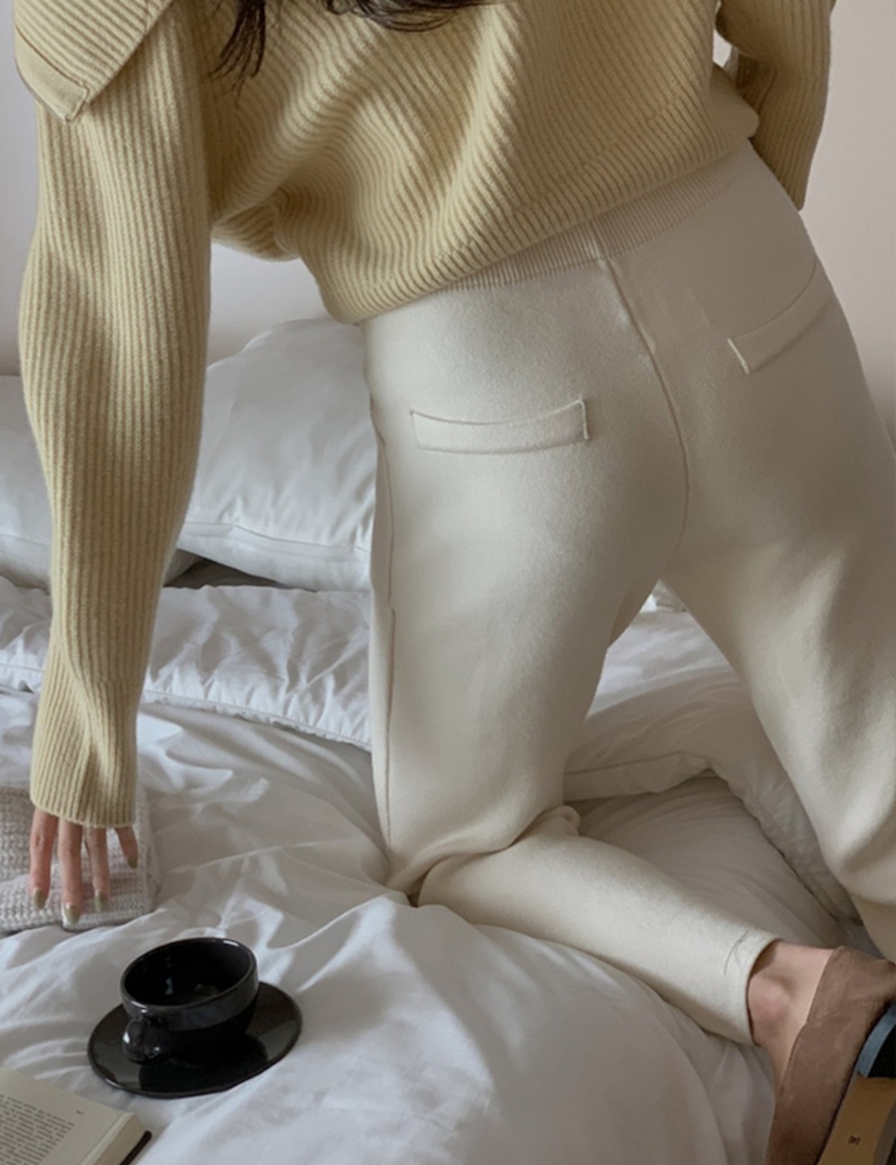 【訳あり】Simple Knit Jogger Pants_Ivoryのみ