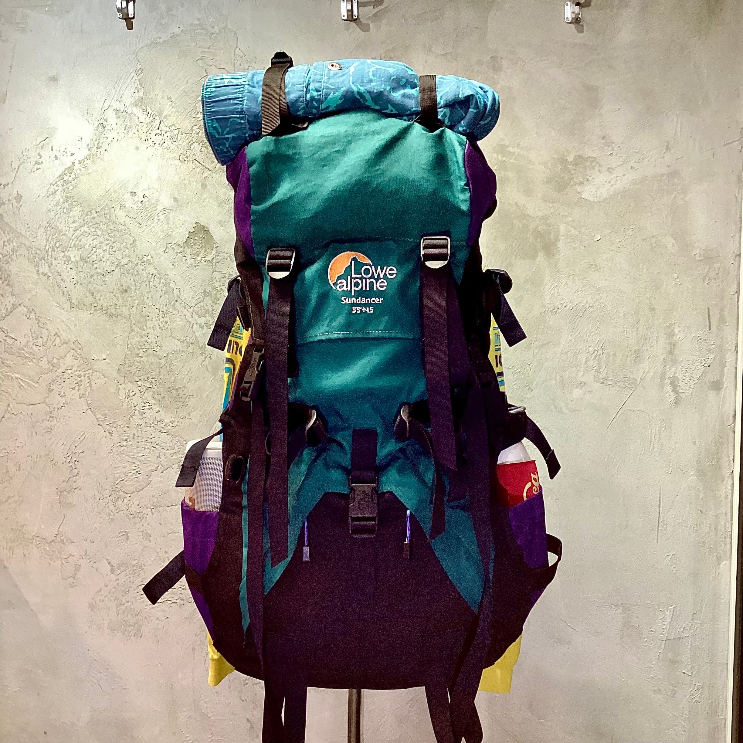 EASTPAK LEATHER BOTTOM DAYPACK (80s) MADE IN USA | BRAIN SCRATCH