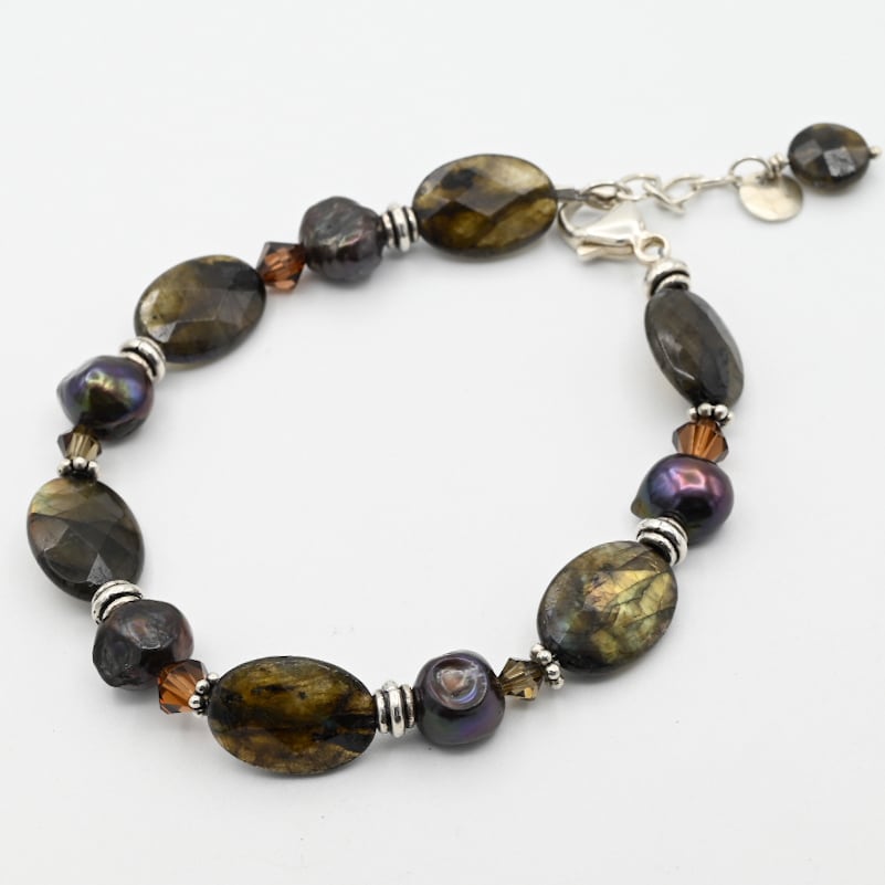Labradorite / Black Mother Of Pearl Beads Link Bracelet / Denmark