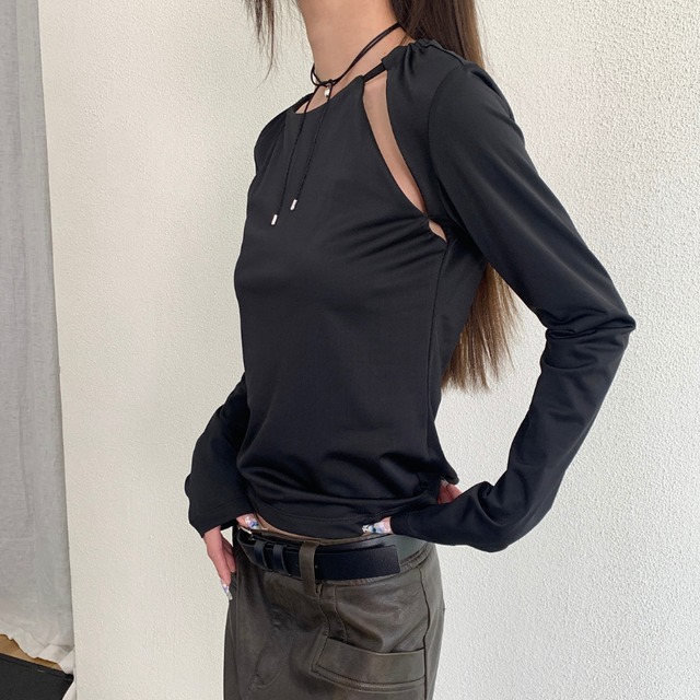 cut-out shoulder long sleeve top L0613