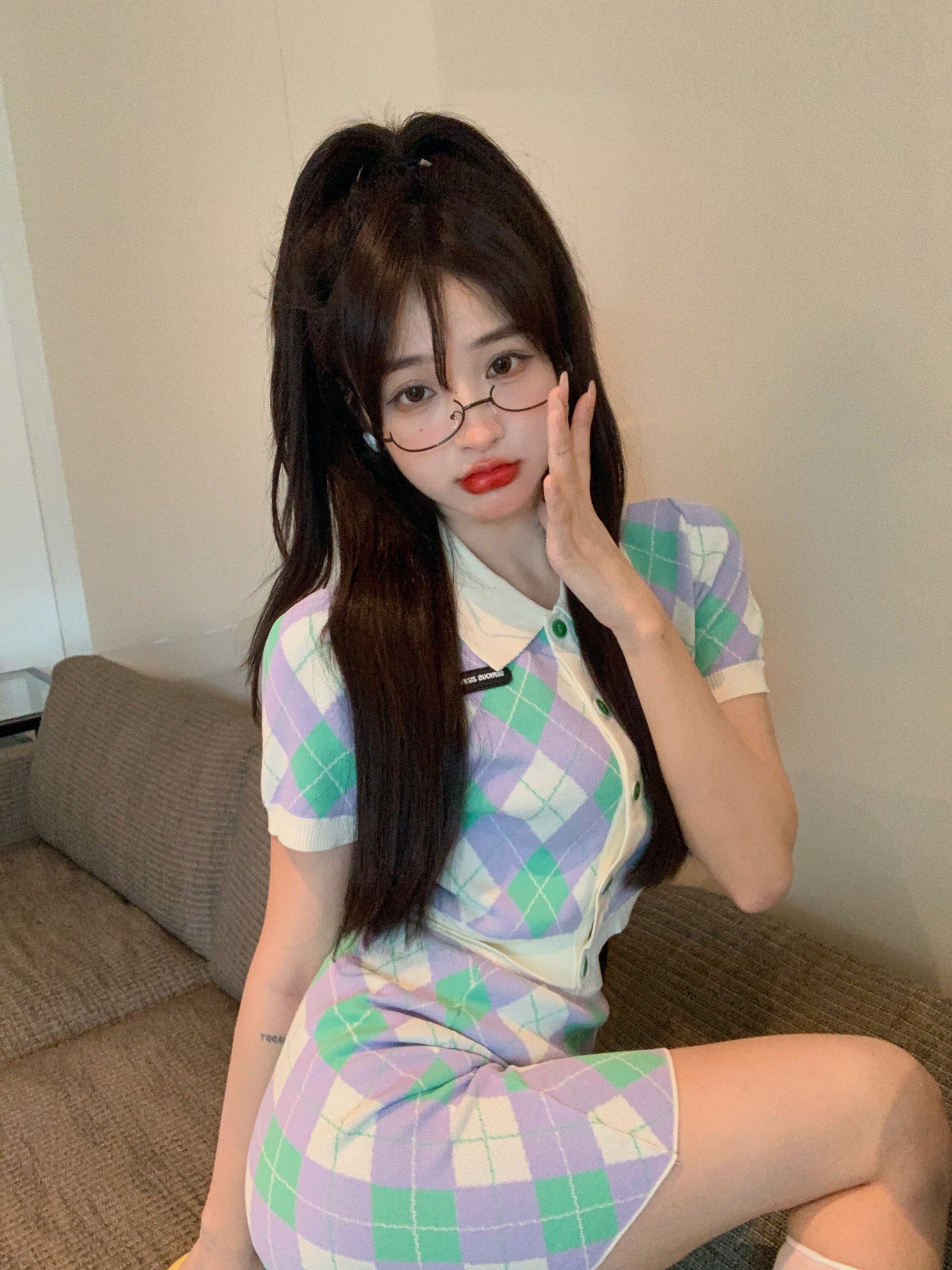 ニットカーディガンサマー薄手ショート格子柄トップス 夏物 ヨーロピアン ブラックストロベリース63581509600