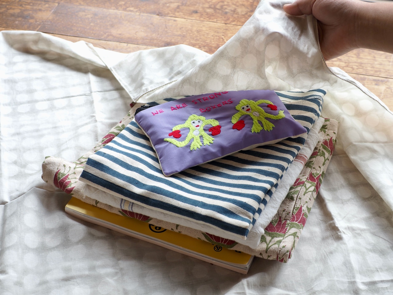 237g020 furoshiki ふろしきE